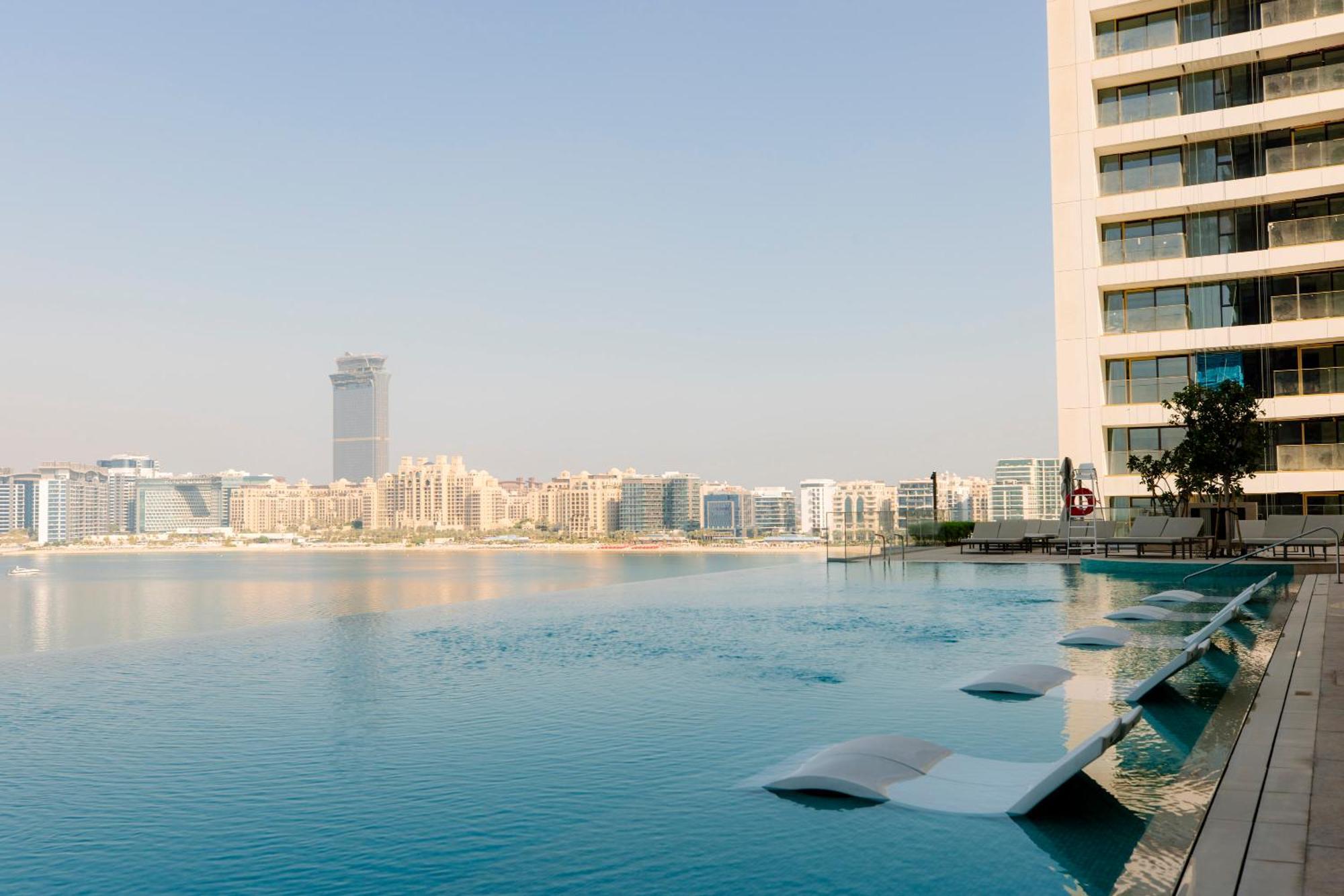 Beachfront Elegant 2bd With Breathtaking Views -15ab01 Appartement *